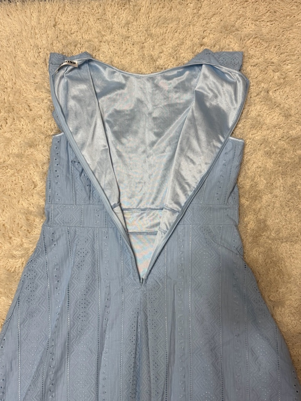 NWOT women’s size large Ecowish Light Blue Eyelet Ruffle Sleeve Dress - Picture 8 of 9